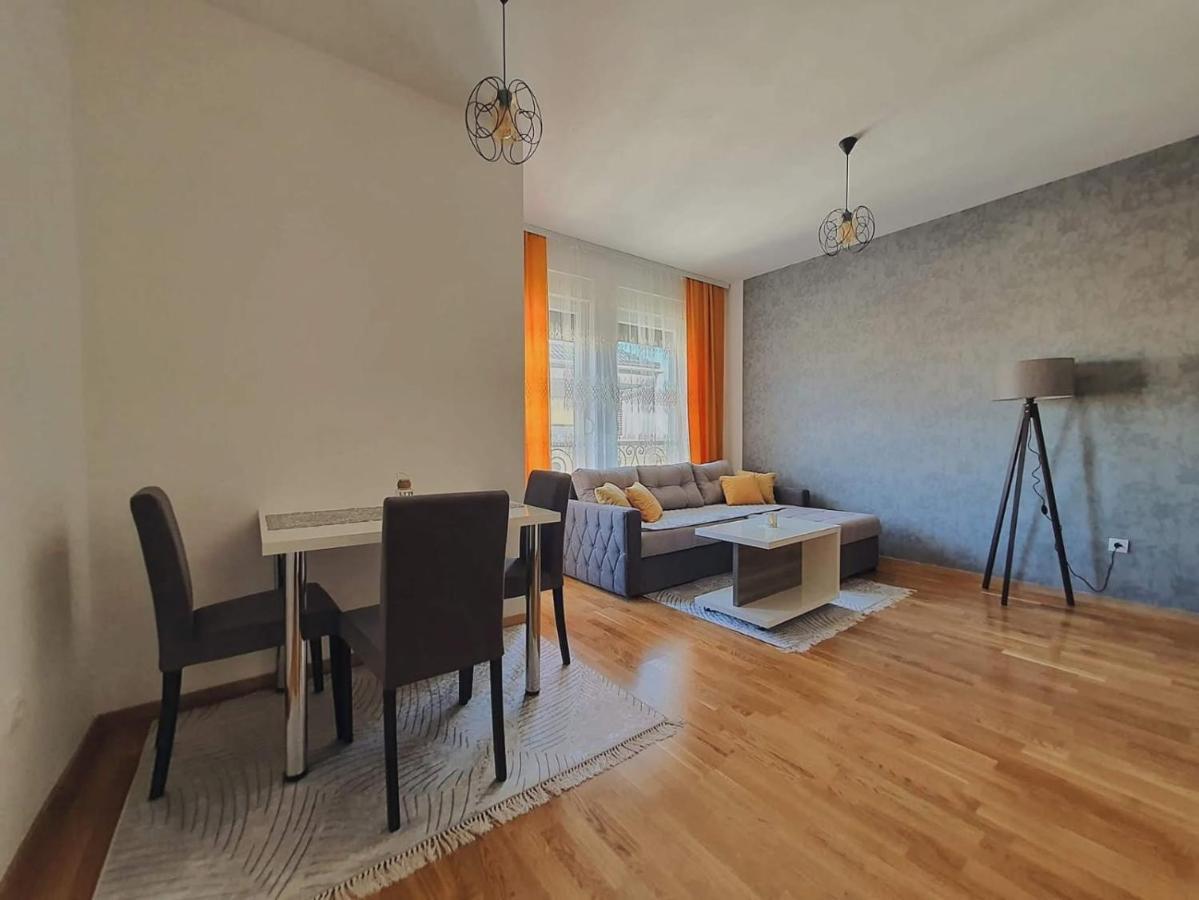 Zara 1 Apartman Bijeljina Buitenkant foto