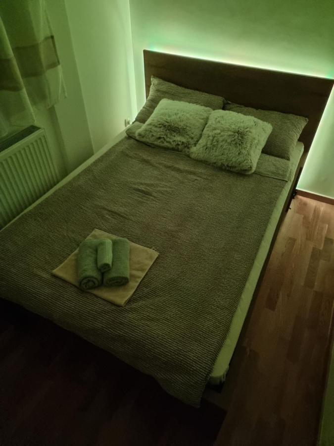 Zara 1 Apartman Bijeljina Buitenkant foto