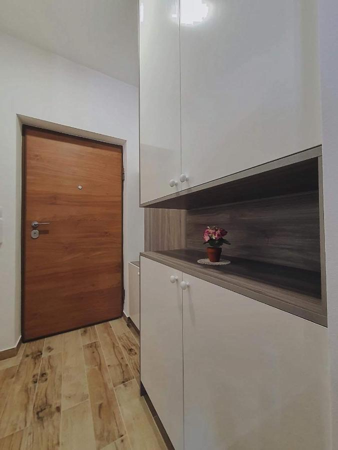 Zara 1 Apartman Bijeljina Buitenkant foto
